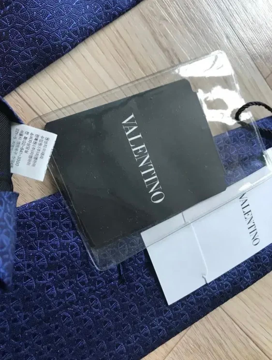 새제품 발렌티노 실크 넥타이 V 로고 이태리 수입 정품 상품이미지6