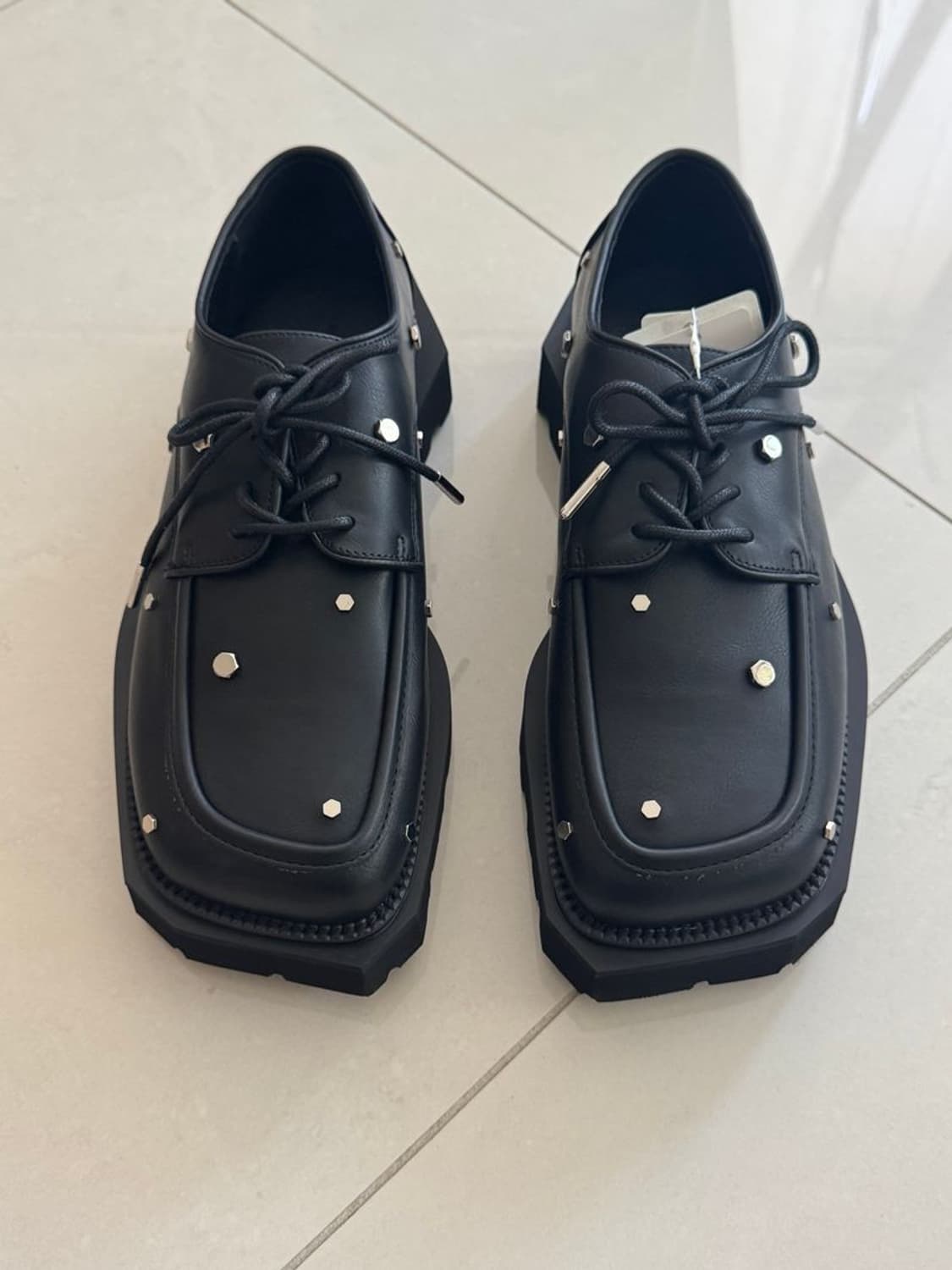 STUDS SQUARE SHOES 스터드 스퀘어 슈즈 상품이미지2