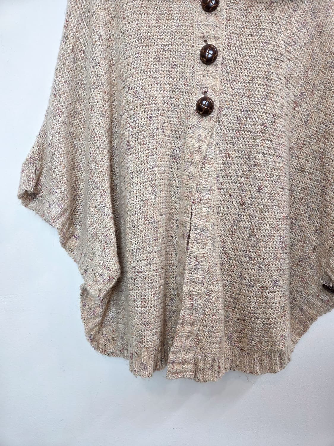 색실 콕콕 케이프 가디건 상품이미지3