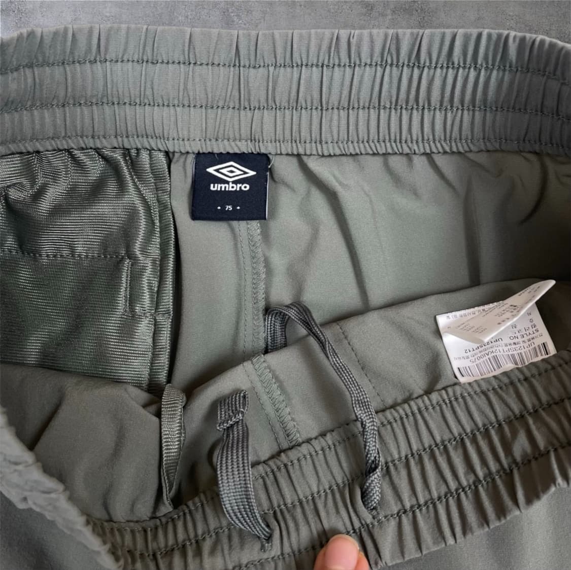 엄브로 Umbro 카키 카고 조거 팬츠 75(M) 상품이미지4