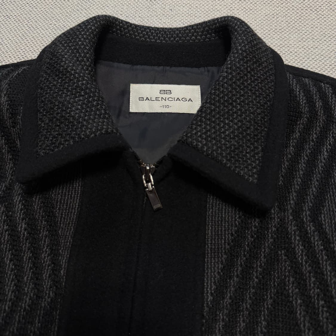 발렌시아가 90s 아가일 패턴 울 블루종 자켓 상품이미지2