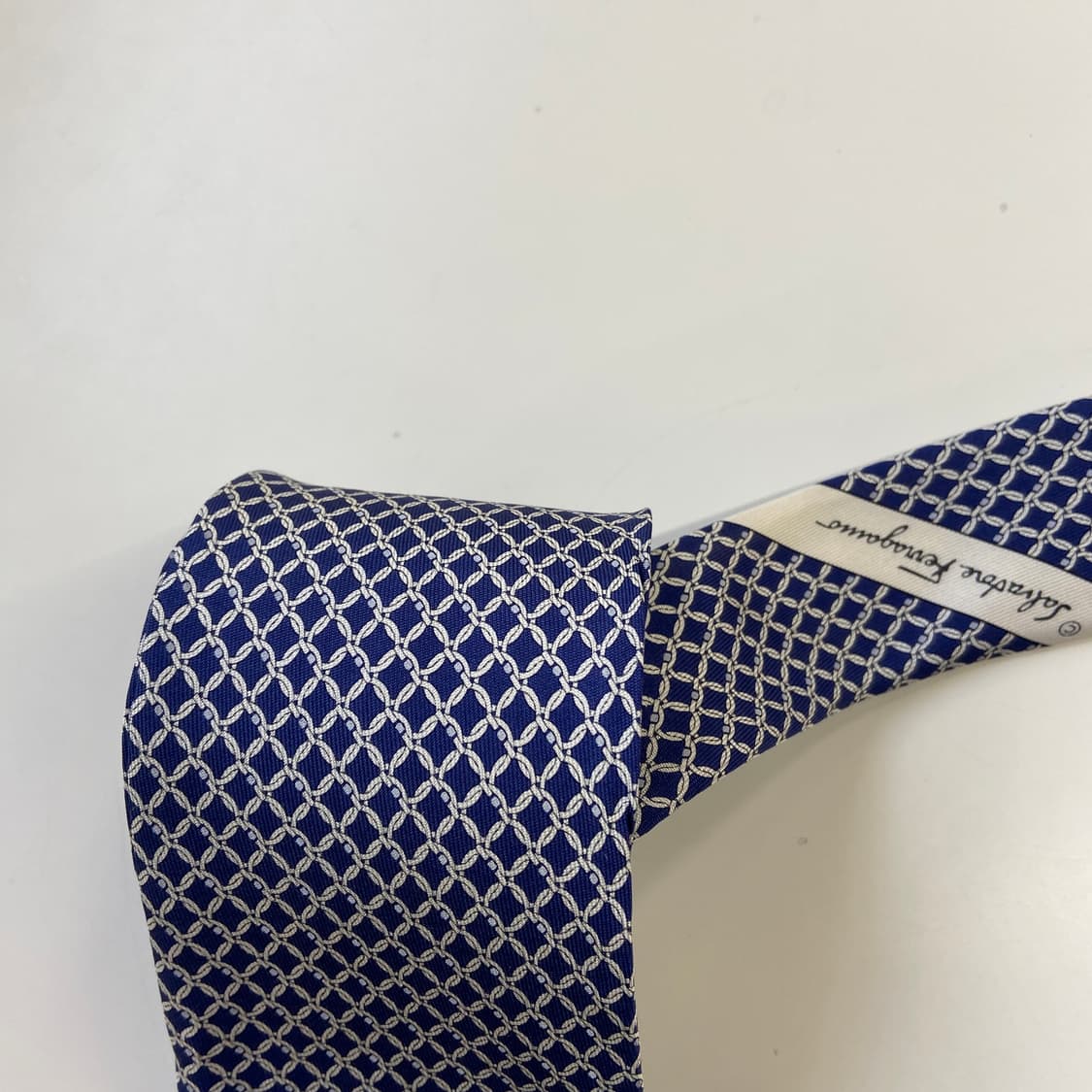 페레가모(Ferragamo) 명품 정품 넥타이 상품이미지5
