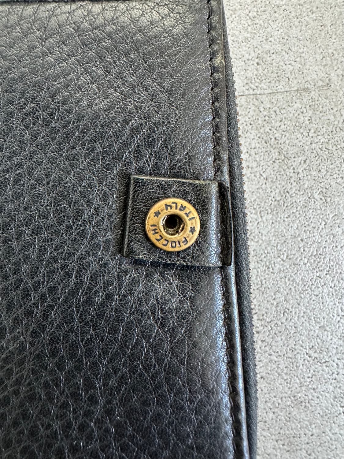 셀린느 트리옹프 레더 지갑 상품이미지7