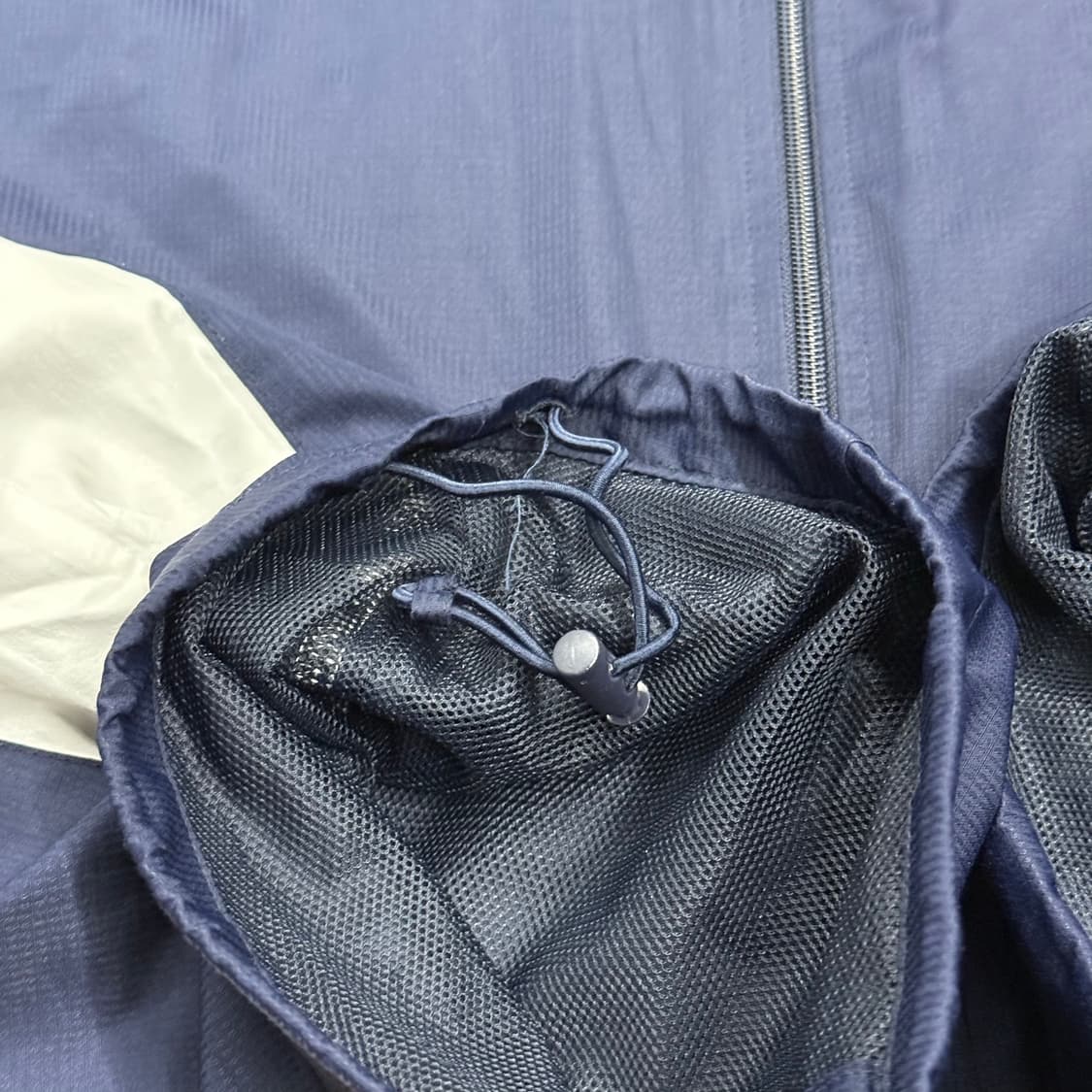 [정품] 엄브로 바람막이 네이비 b17 상품이미지5