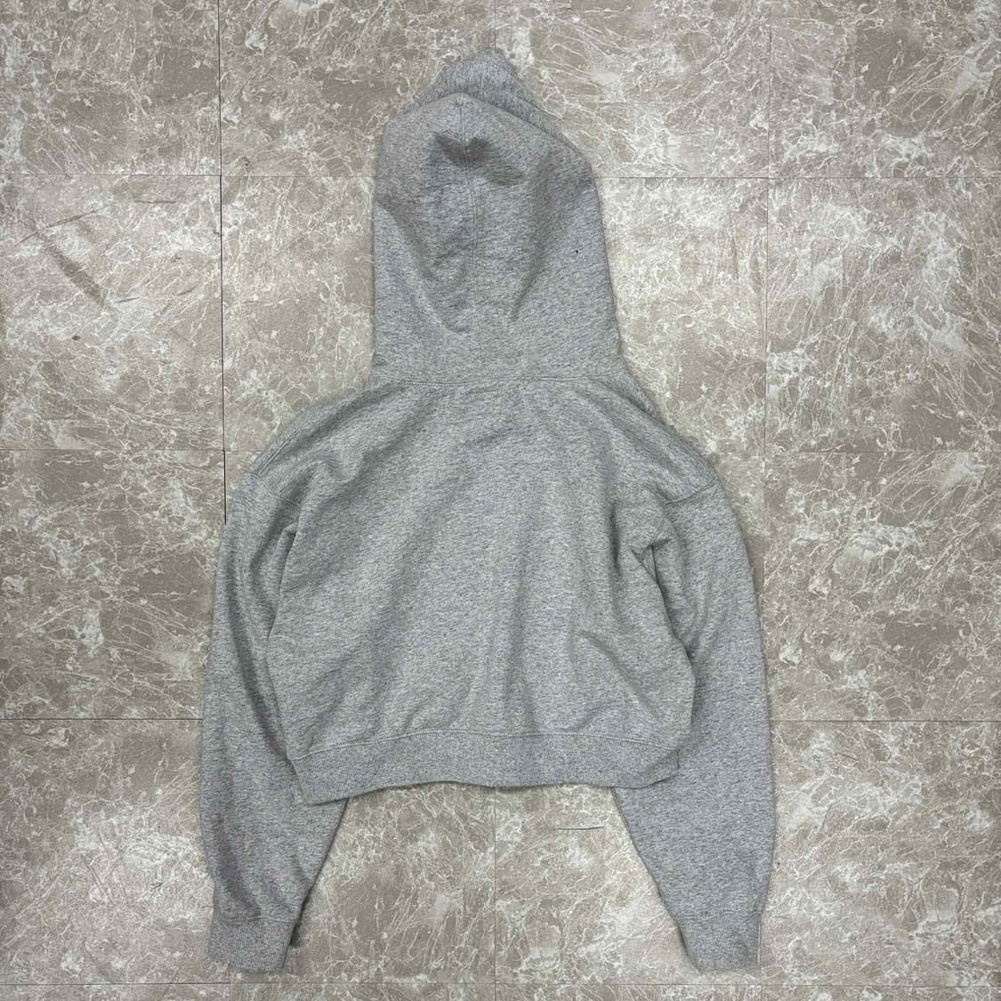 디스이즈네버뎃 시그니처 그레이 걸즈 세미크롭 후드티(M) 상품이미지3