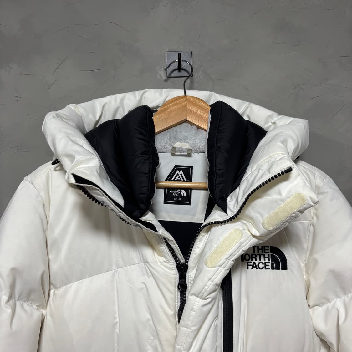 노스페이스 덕다운 롱패딩 화이트 상품이미지2