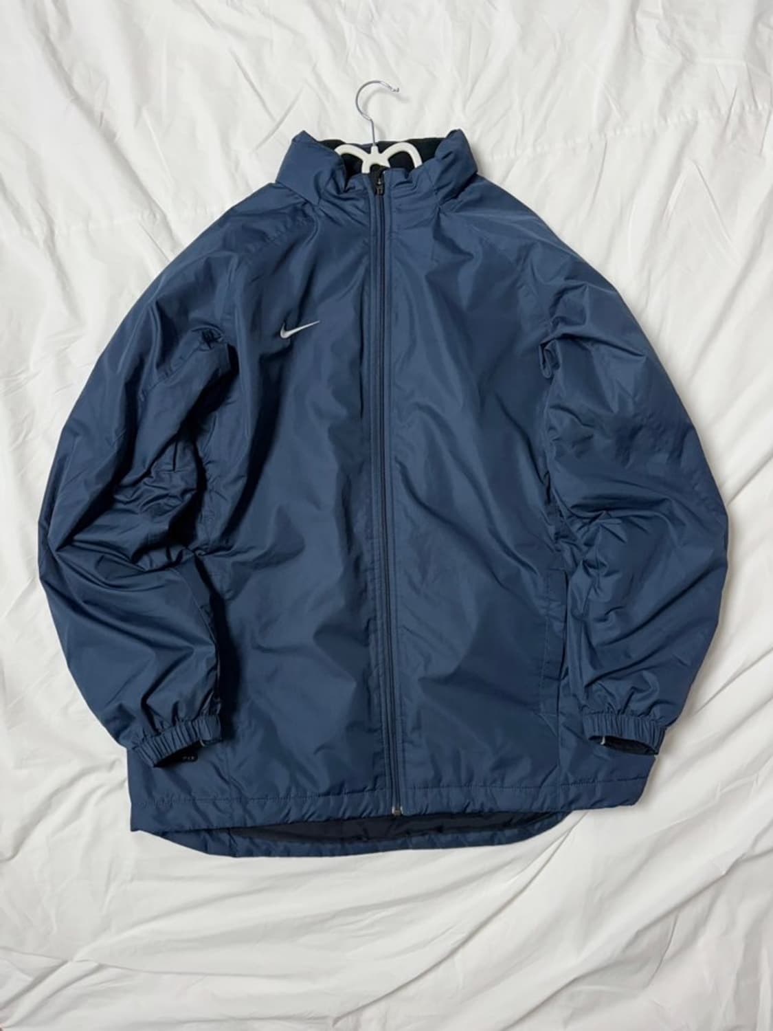 나이키 네이비 패딩점퍼 상품이미지1