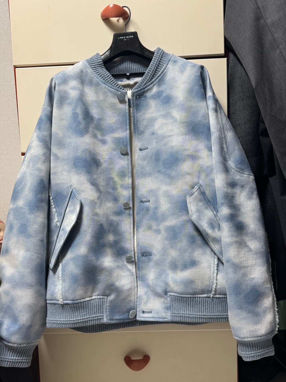 시스템 옴므 프린터 자켓 상품이미지1