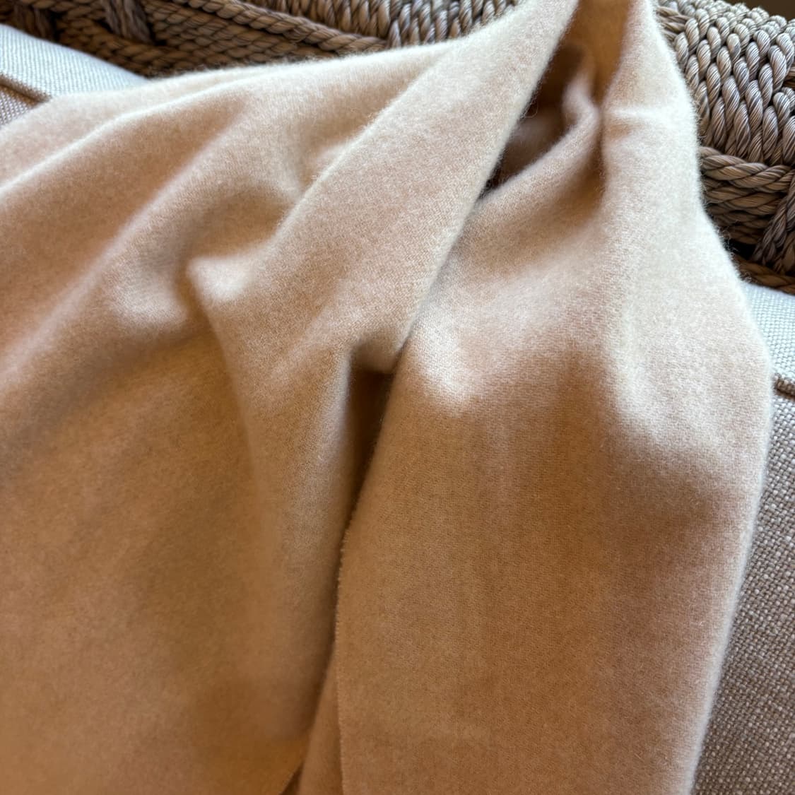 고비 산양자수 금장 캐시미어 머플러 오트밀 상품이미지7