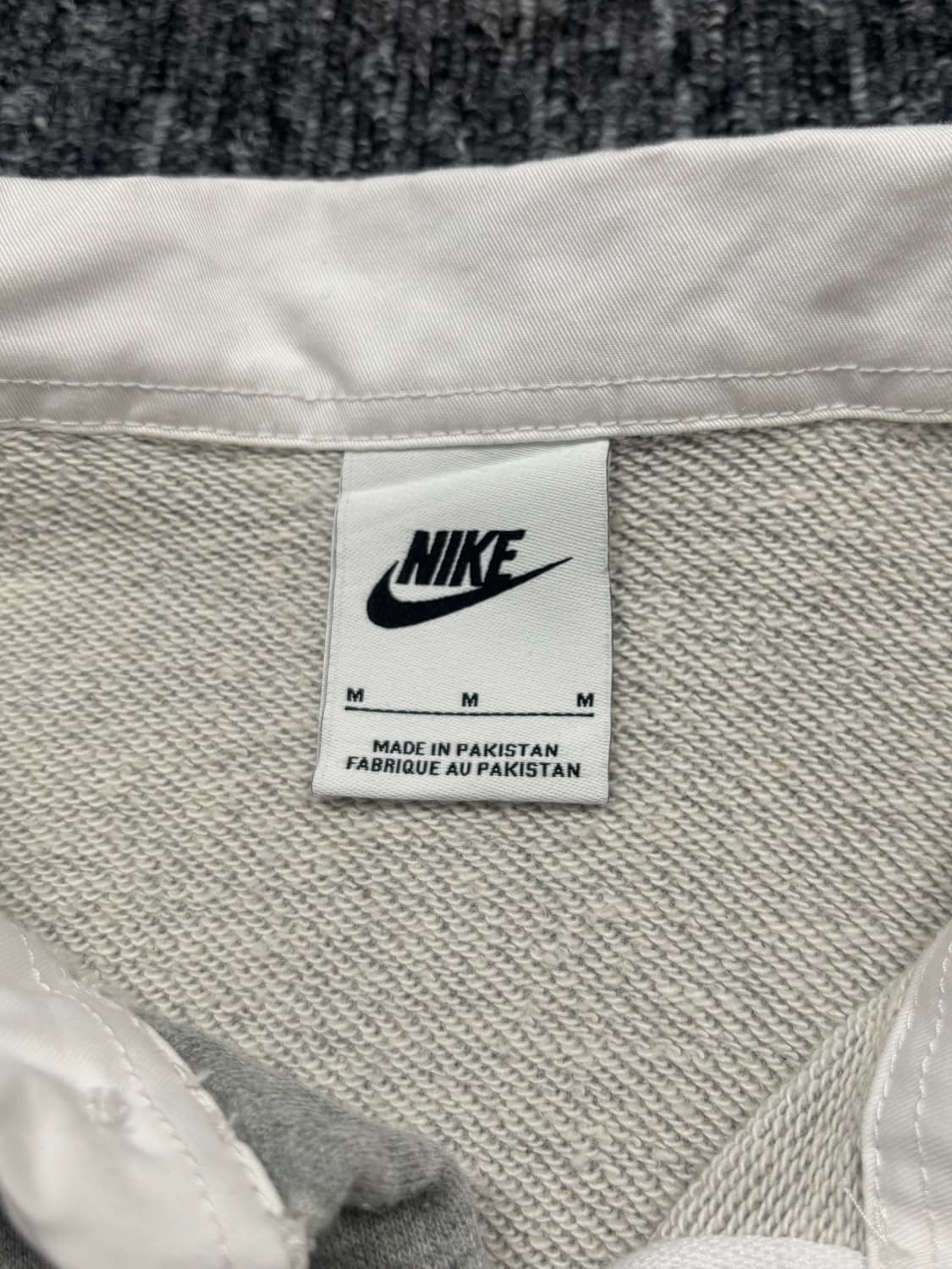 나이키 빅로고 그레이 긴팔 카라 맨투맨 상품이미지5