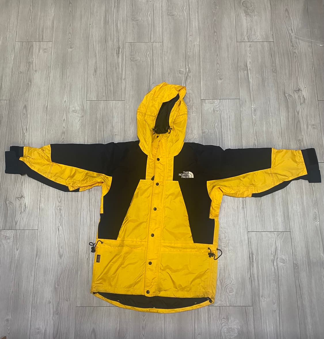 90s 노스페이스 바람막이 판매합니다. 상품이미지1