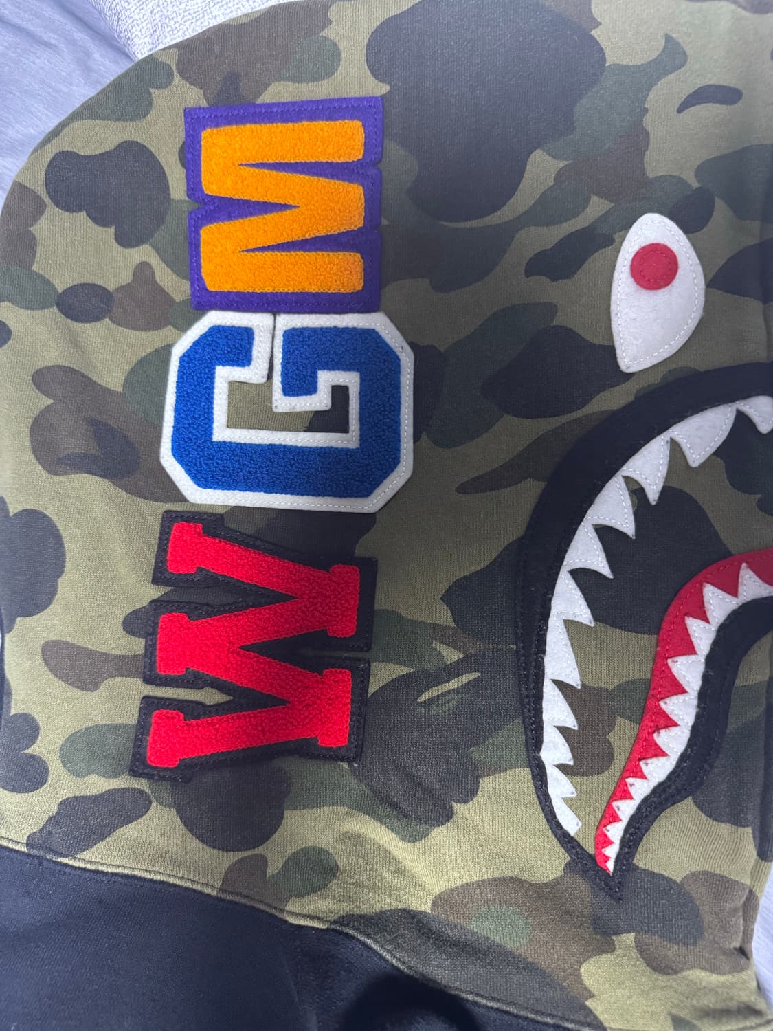 베이프 퍼스트 카모 샤크후드 상품이미지4