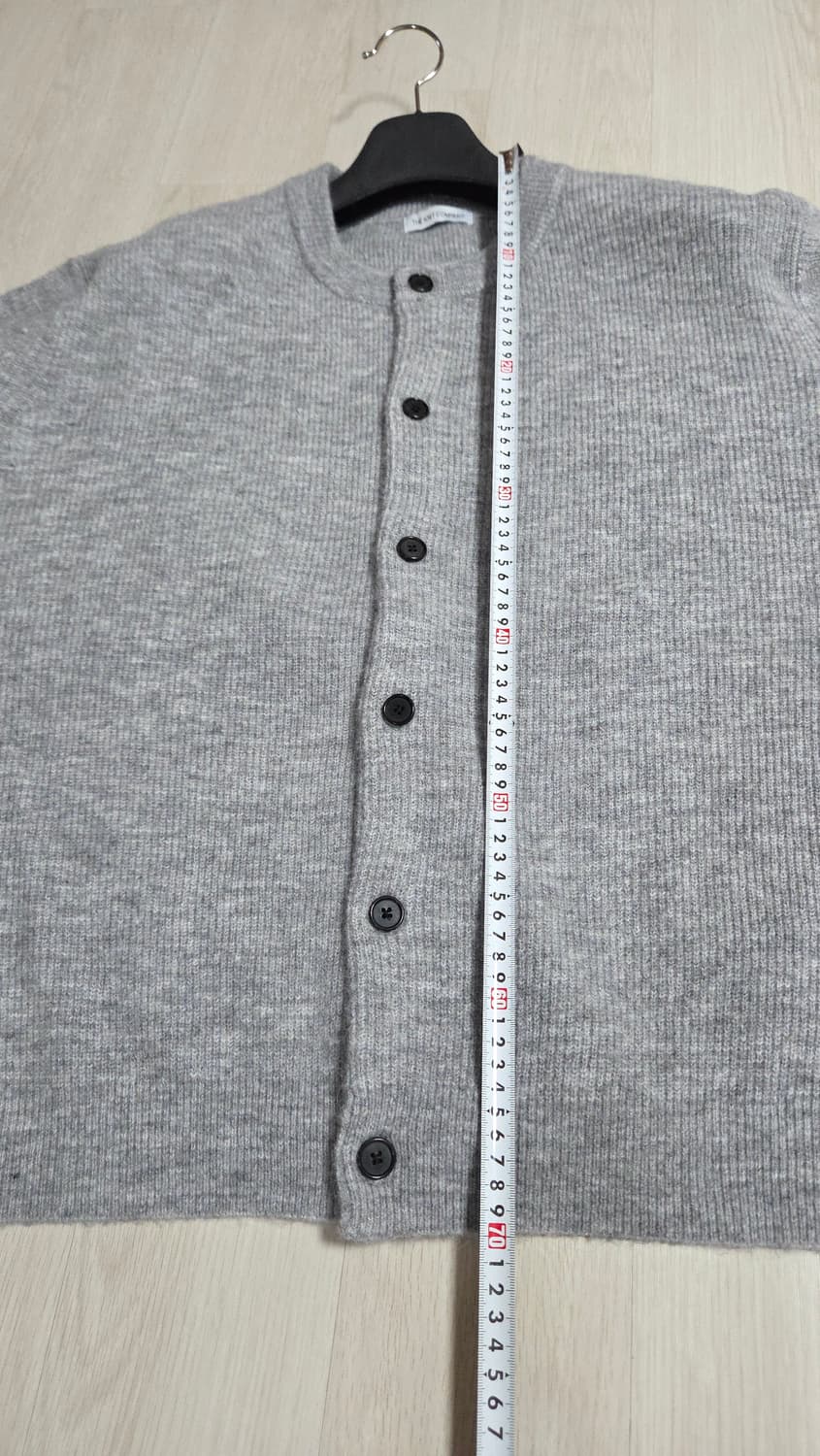 (착샷) 더니트컴퍼니 알파카 블렌드 라운드 니트 가디건 상품이미지7