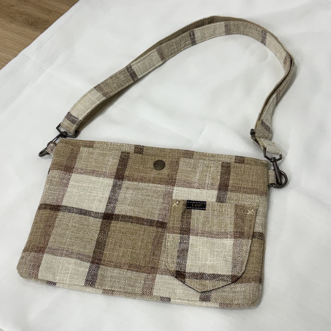 LEE 체크 숄더백 크로스백 상품이미지2