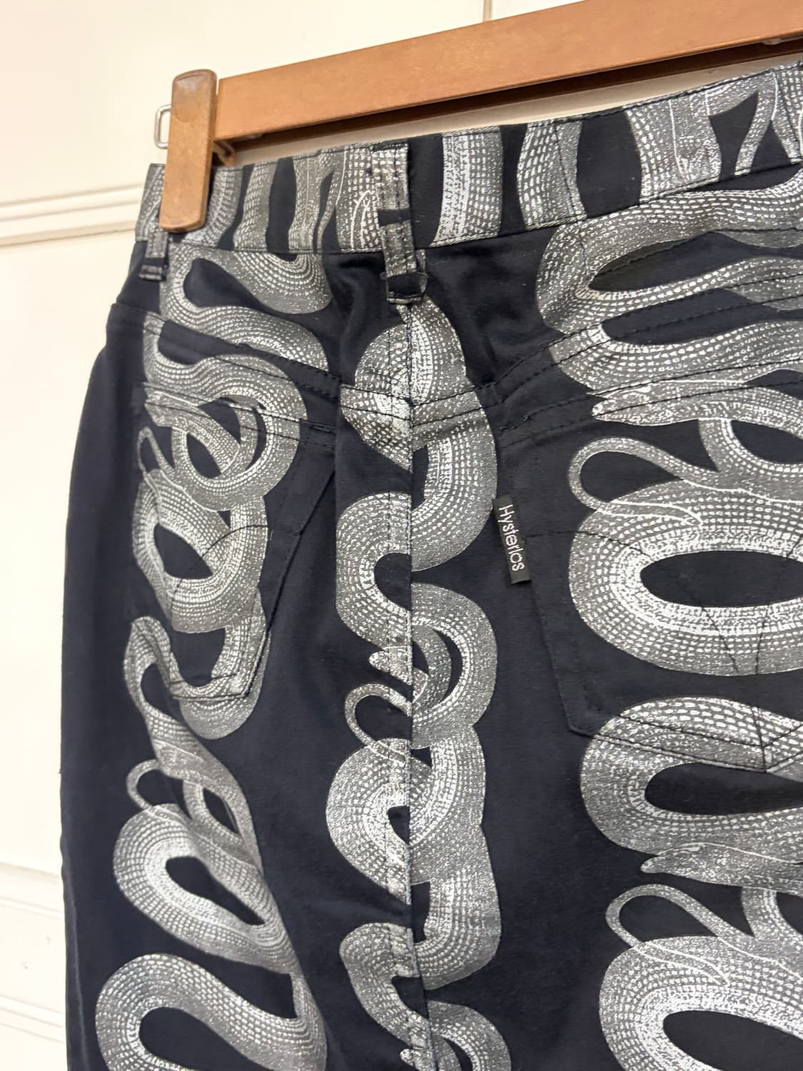 착샷O)) 히스테릭 글래머 스네이크 패턴 스커트 상품이미지4