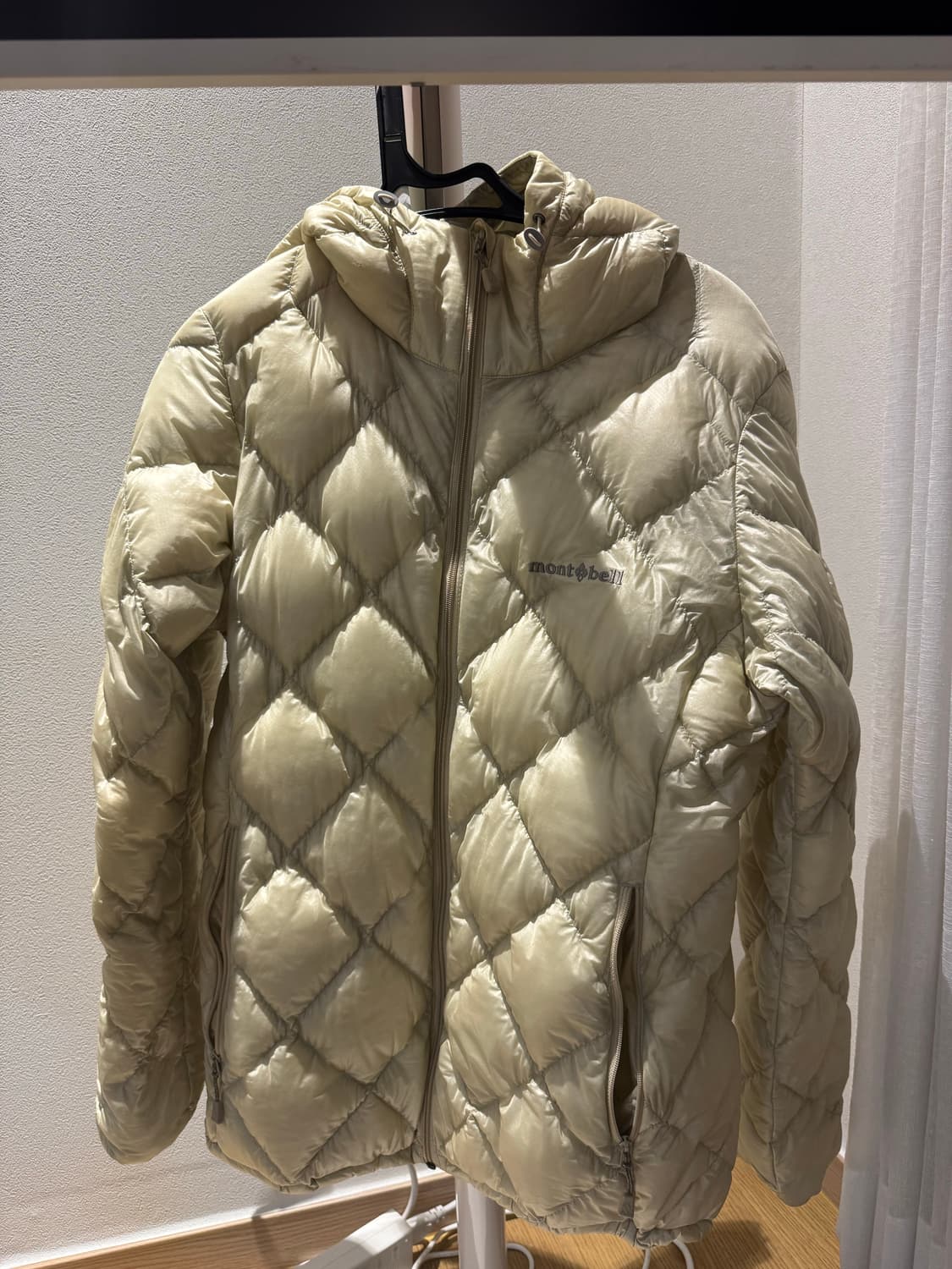 몽벨 슈페리어 다운 패딩 800 L 상품이미지1