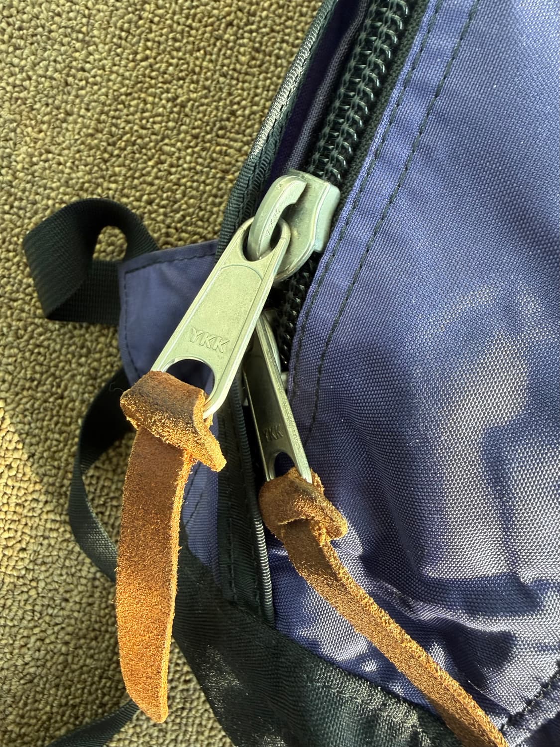 90s 올드로고 Made in usa 그레고리 데이백팩 퍼플컬러 가방 상품이미지5