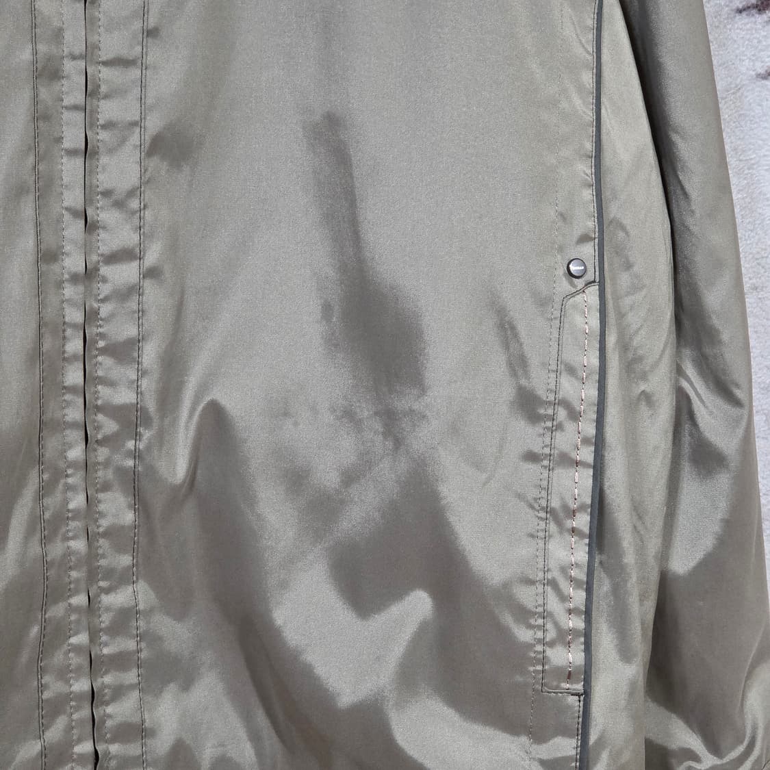 인디안 베이지 유광 블루종 자켓 상품이미지3