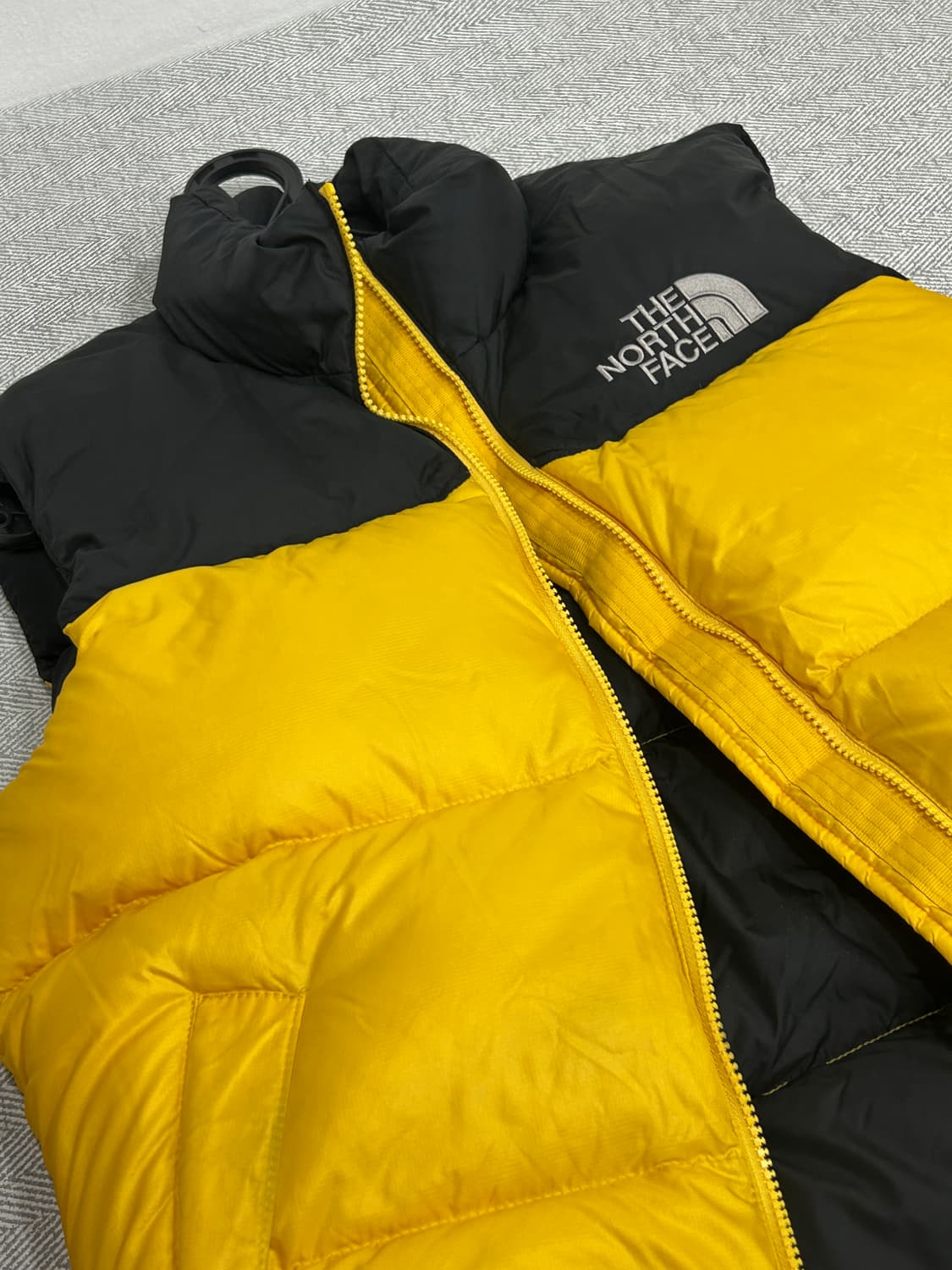 노스페이스 눕시 700 패딩 조끼 상품이미지5