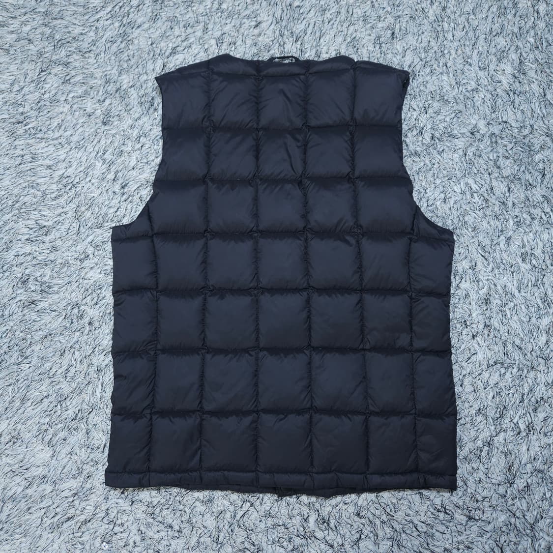 스파오) L 남자 오리털 경량패딩조끼 / 왕눈이샵 상품이미지5