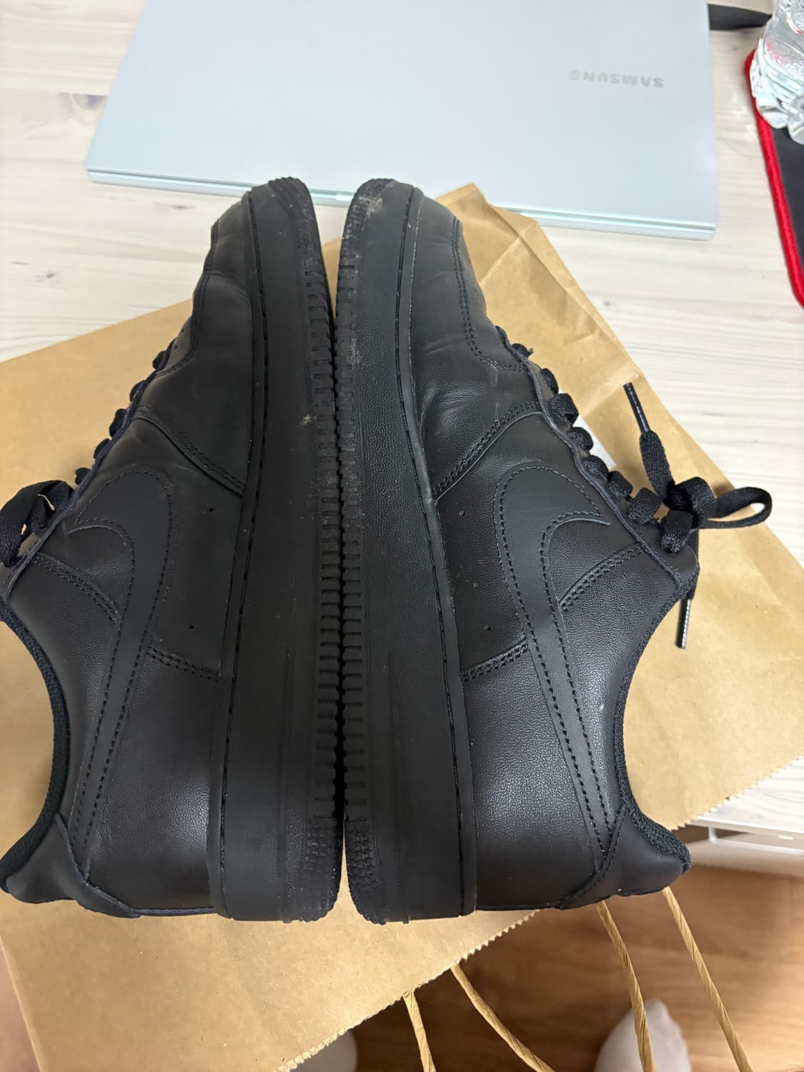 에어포스1 블랙 275 상품이미지5