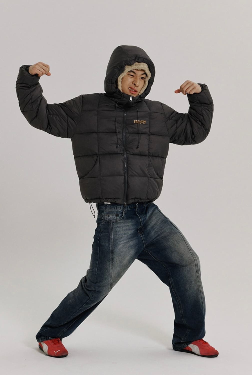 피지컬 디파트먼트 스퀘어 퀄팅 후드 패딩 자켓 차콜 S 상품이미지4