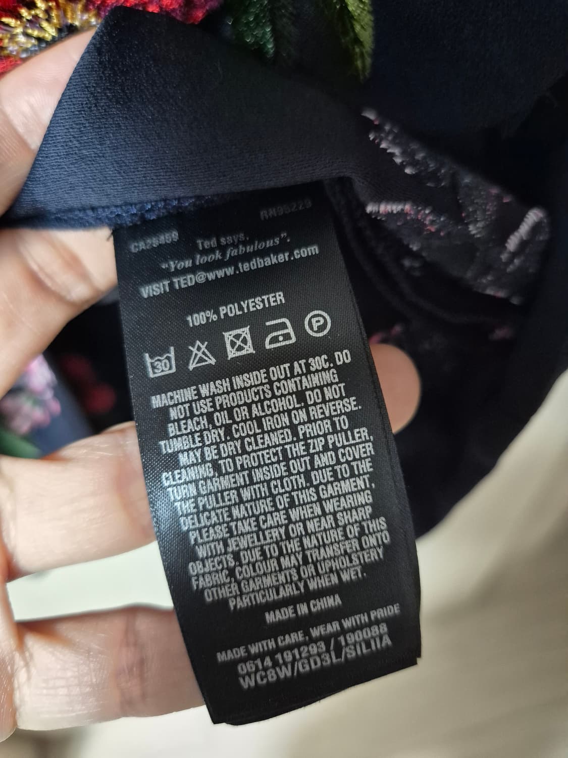 테드베이커 네이비 플라워 자수 원피스 1 상품이미지9