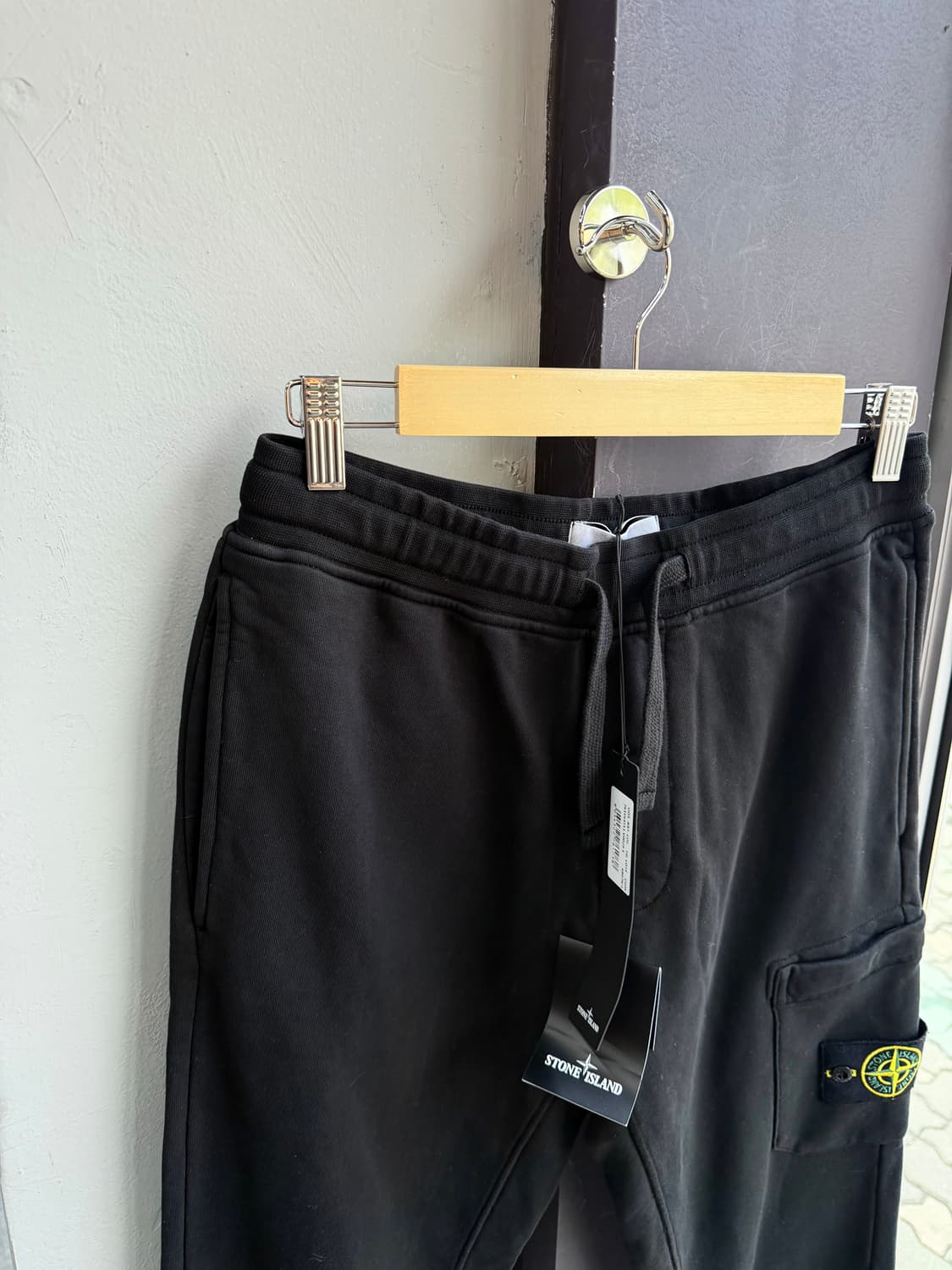 30~31/ (새상품) 스톤아일랜드 와펜패치 클래식 조거팬츠 상품이미지3