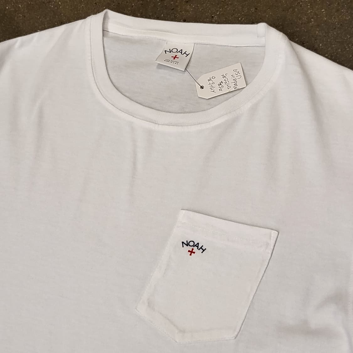 새상품 Made in USA 데드스탁 노아 포켓 반팔티셔츠 상품이미지4