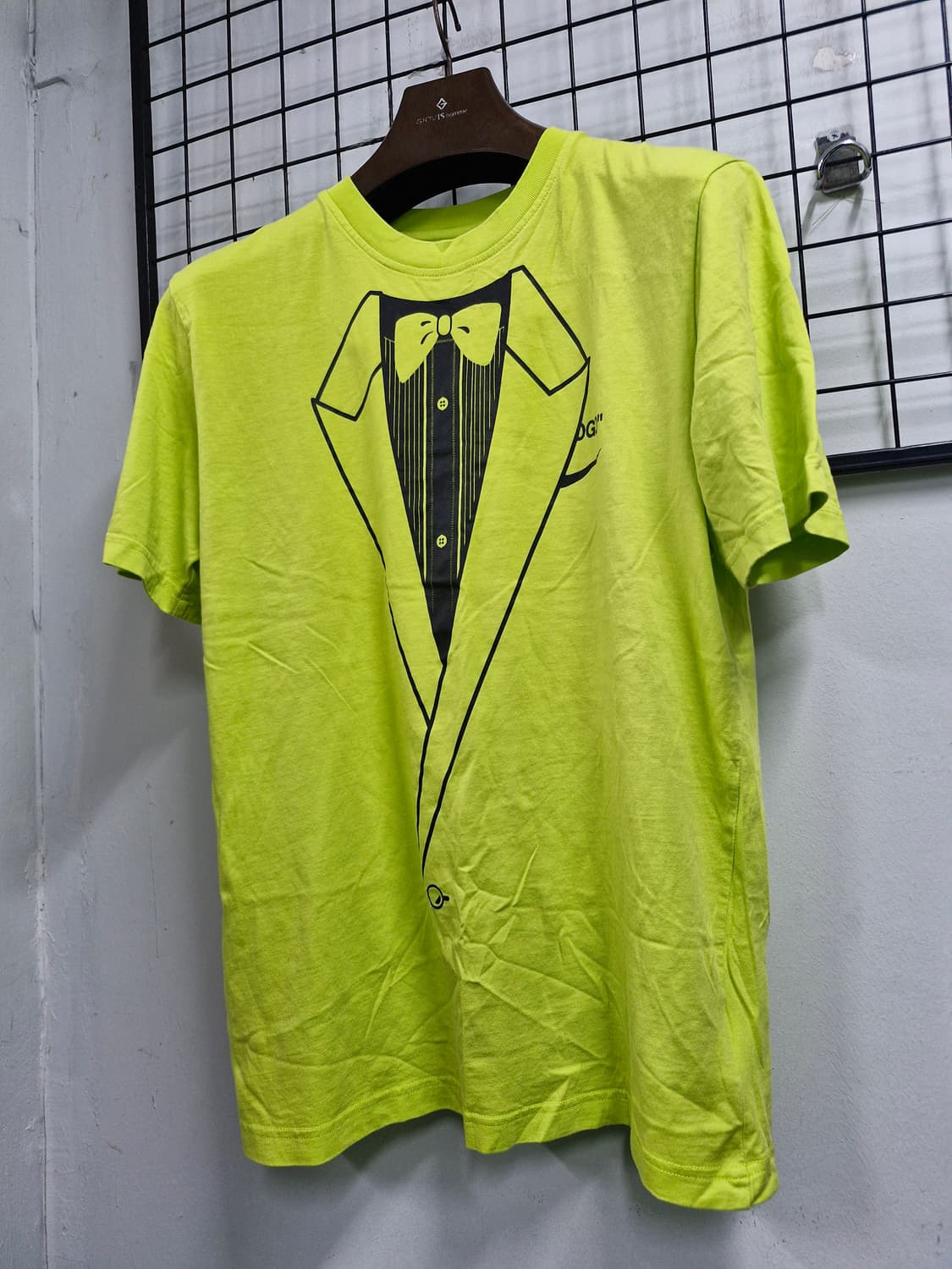 95M 나이키X오프화이트 NRG A6 반팔티 라임그린. 상품이미지3