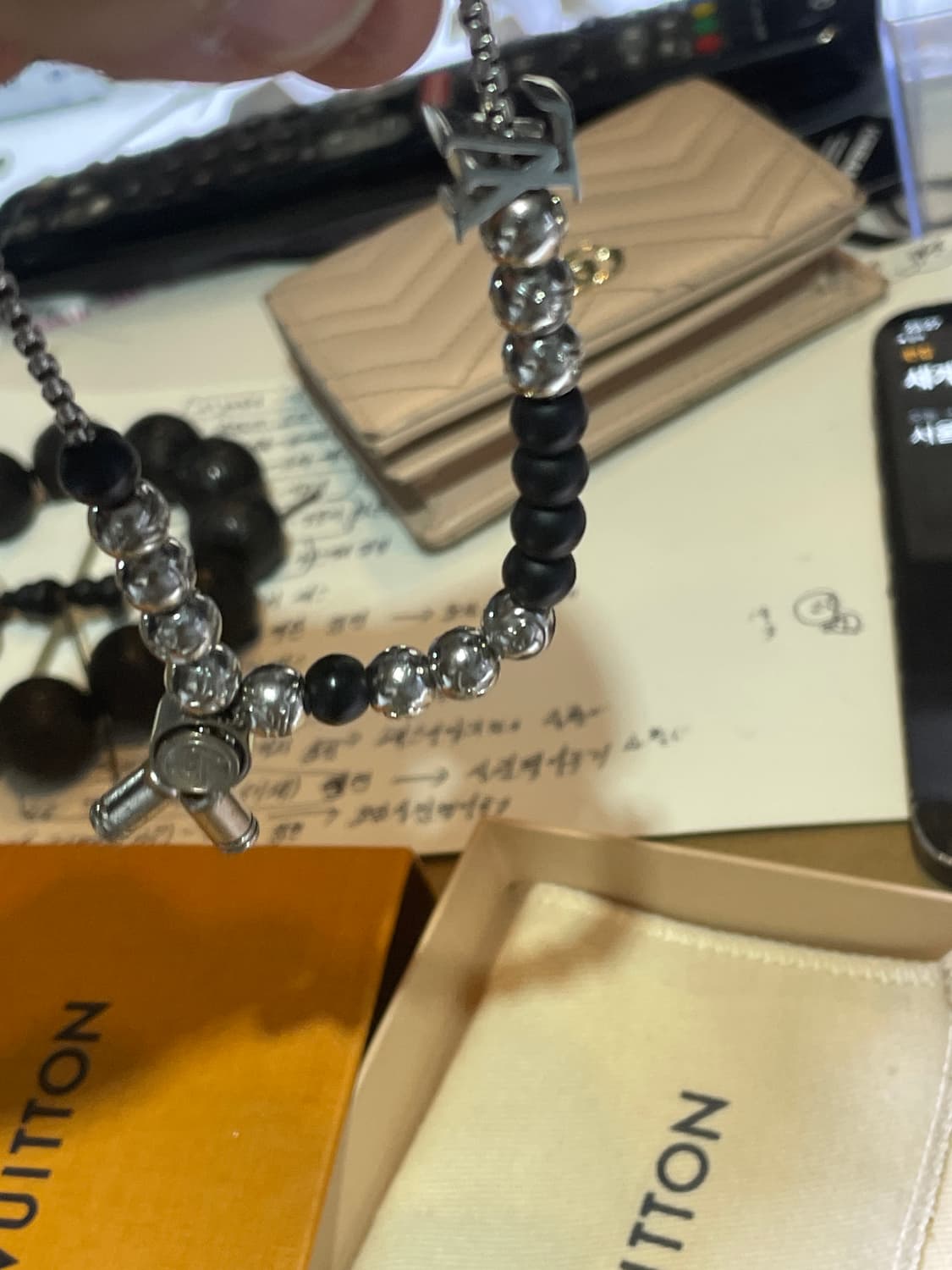 루이비통 모노그램 비즈 팔찌 상품이미지4