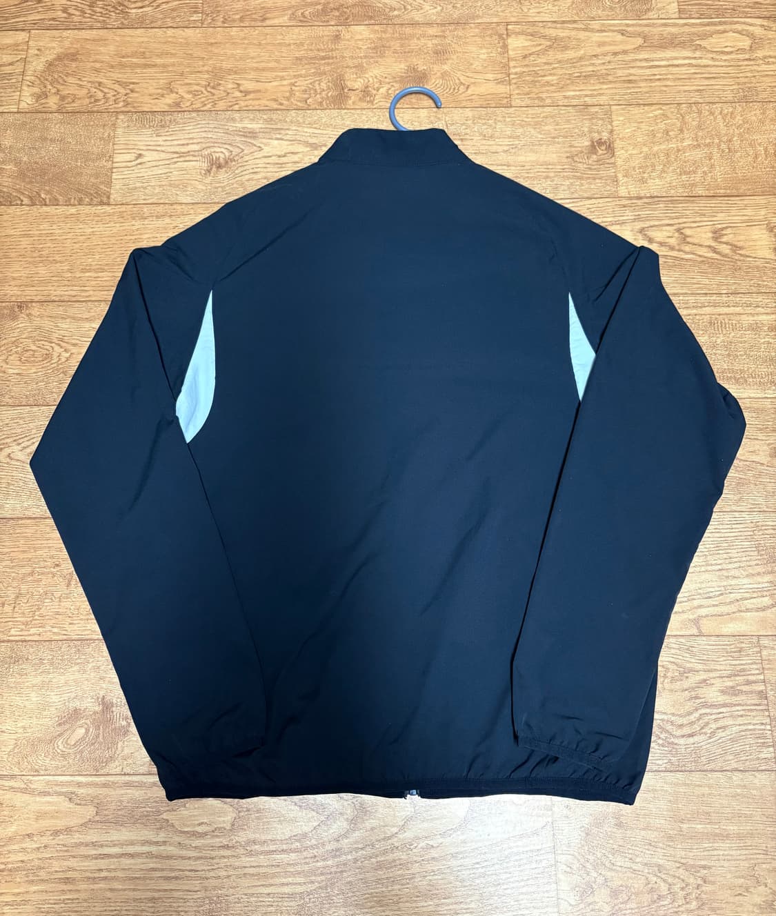 [L,OEM] 리버풀 트레이닝 바람막이 상품이미지2