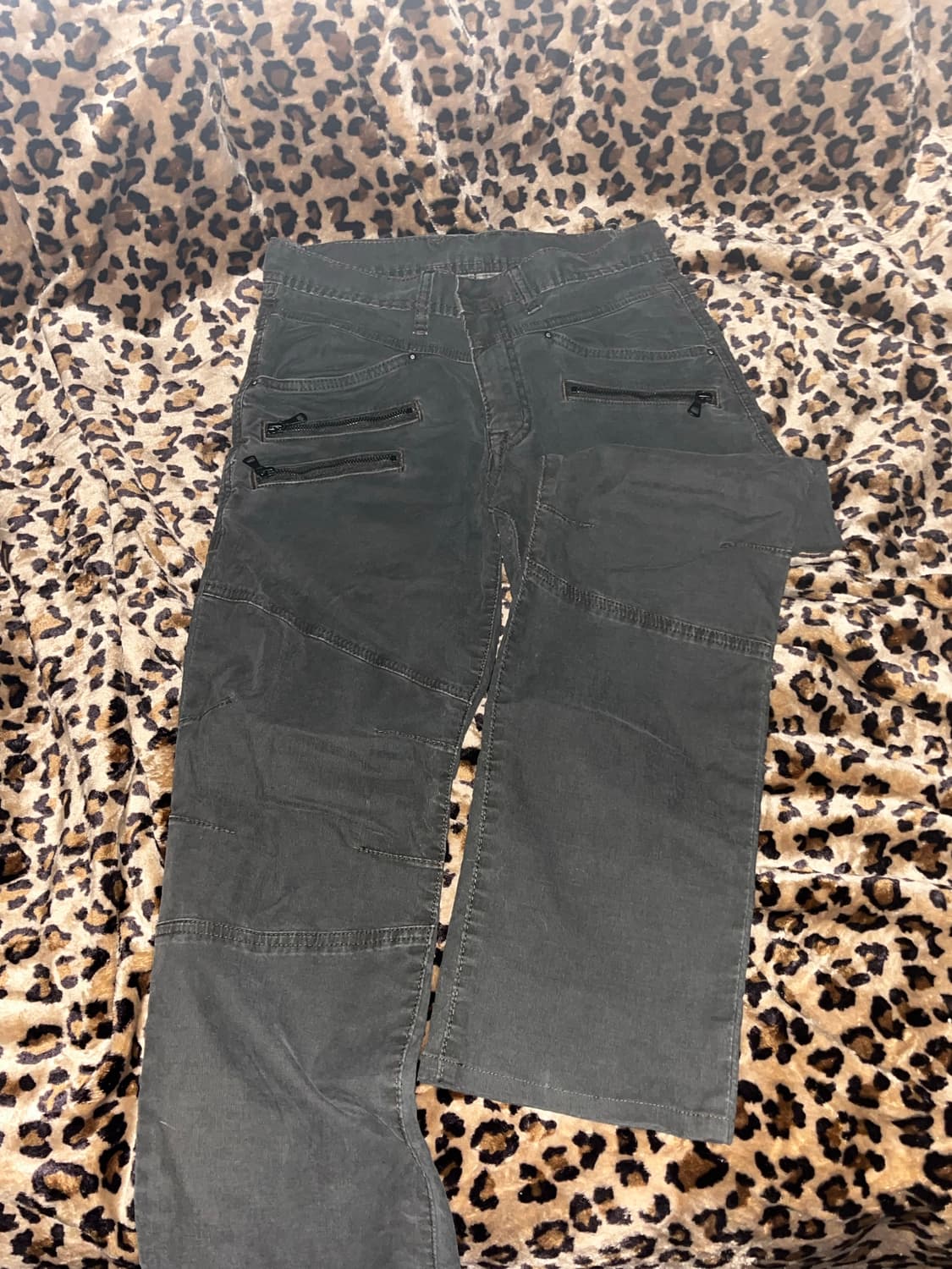 유니클로 빈티지 다크 y2k 팬츠 상품이미지1