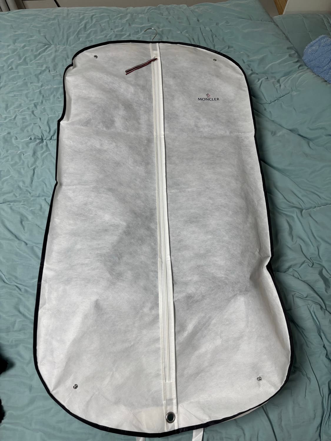 몽클레어 클로에 23fw 0사이즈 상품이미지2