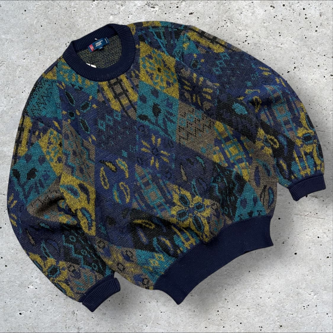 [95] NEWMAN 빈티지 패턴 니트 스웨터 D323 상품이미지1
