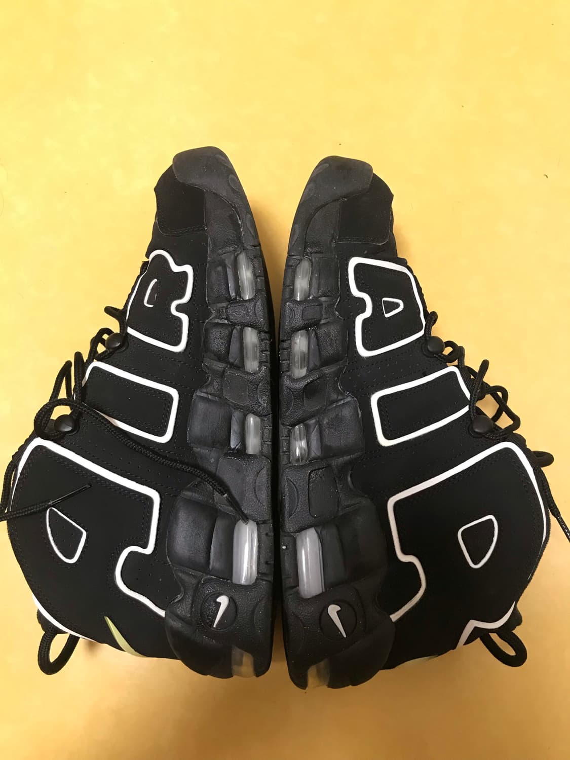 나이키 업템포 검흰 275 상품이미지8