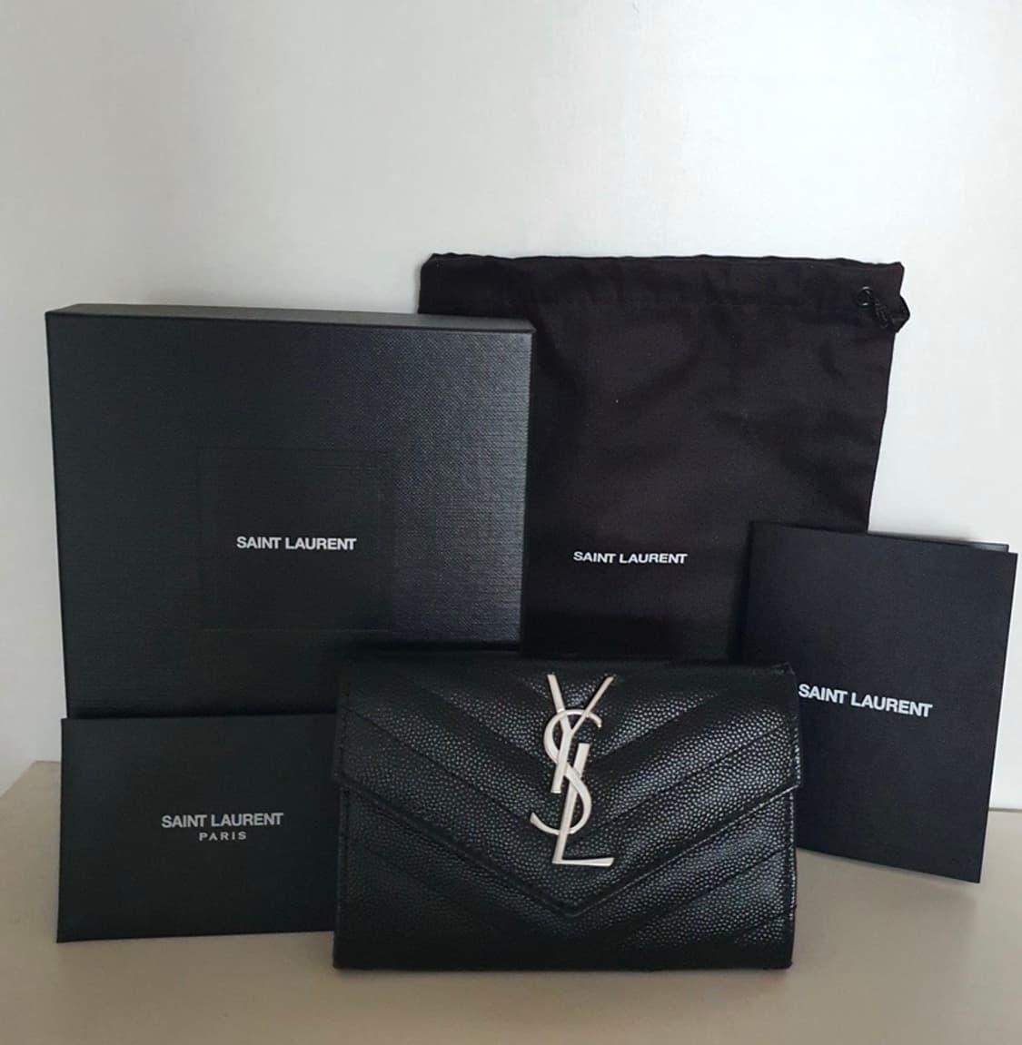 (오늘만) 생로랑 지갑 블랙 은장 풀박스 상품이미지1