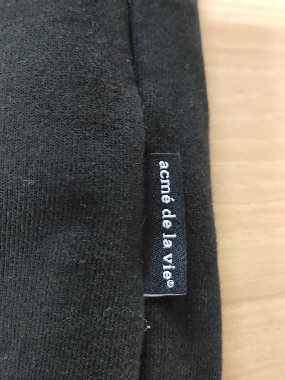 아크메드라비 눈감은 비니아이 후드티 상품이미지6