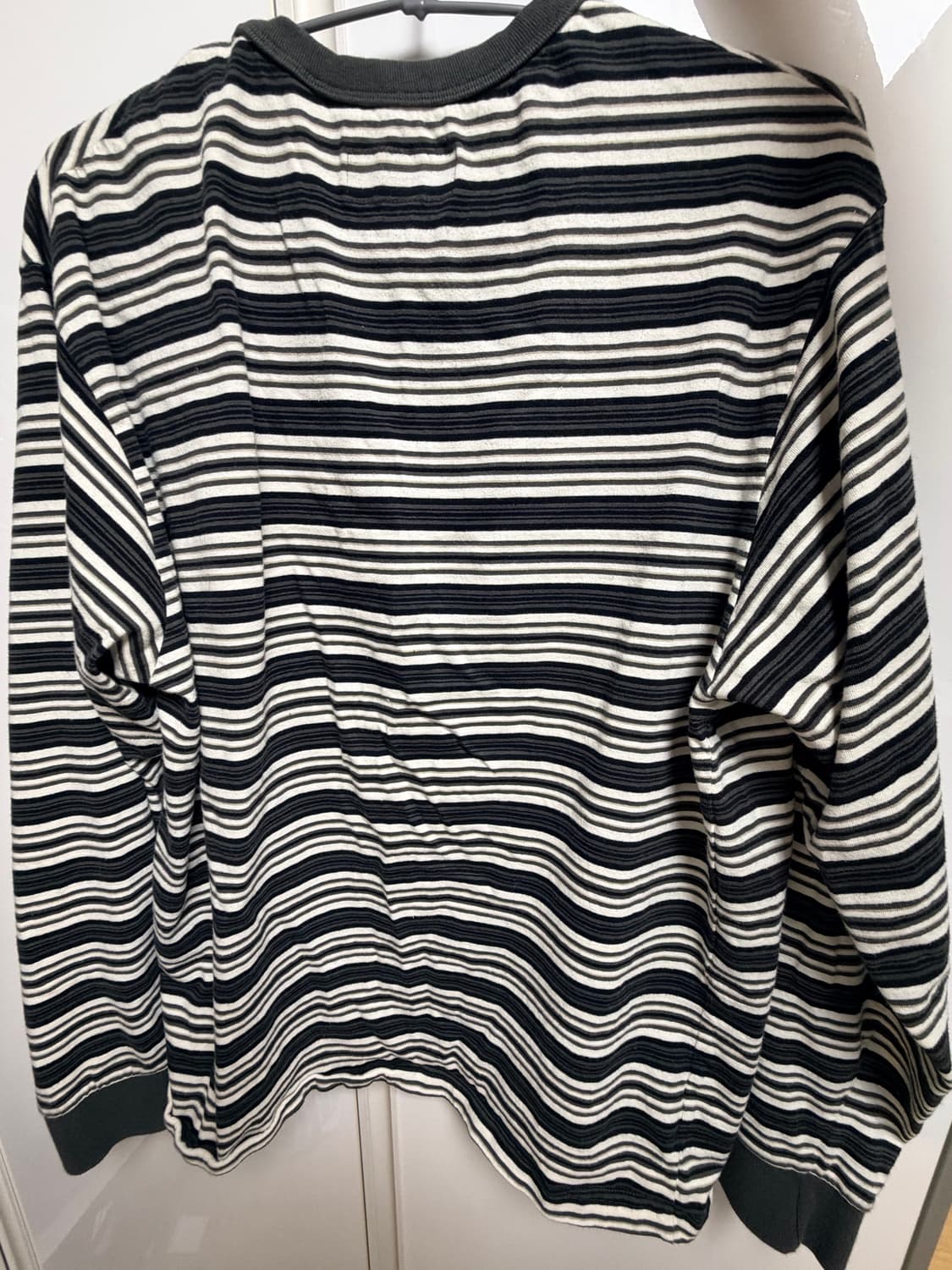 999휴머니티 스트라이프 롱슬리브 상품이미지2