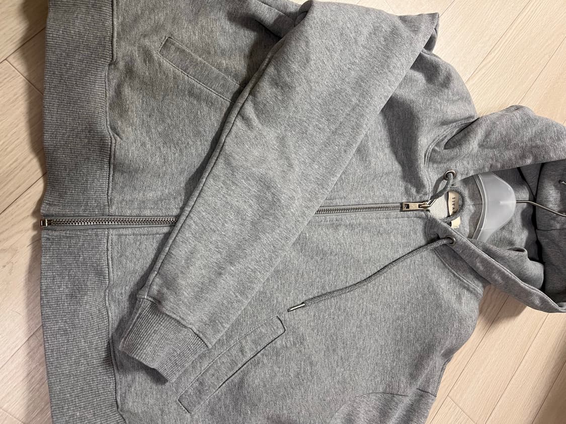 시야쥬 크롭 후드집업 상품이미지3