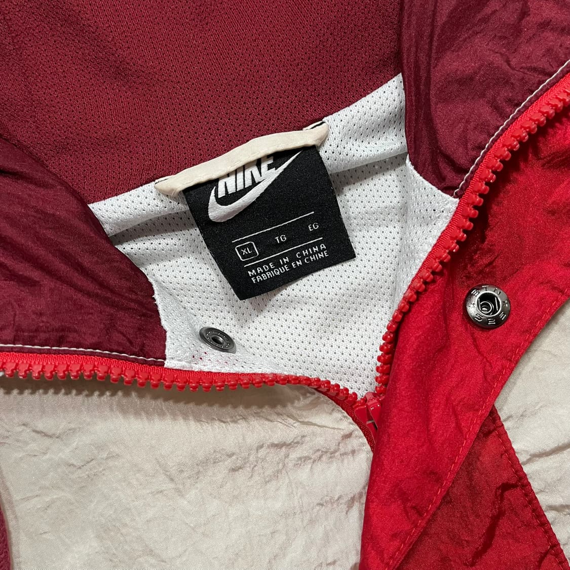 나이키 더블 스우시 레드 와인 투톤 후디 아노락 상품이미지4