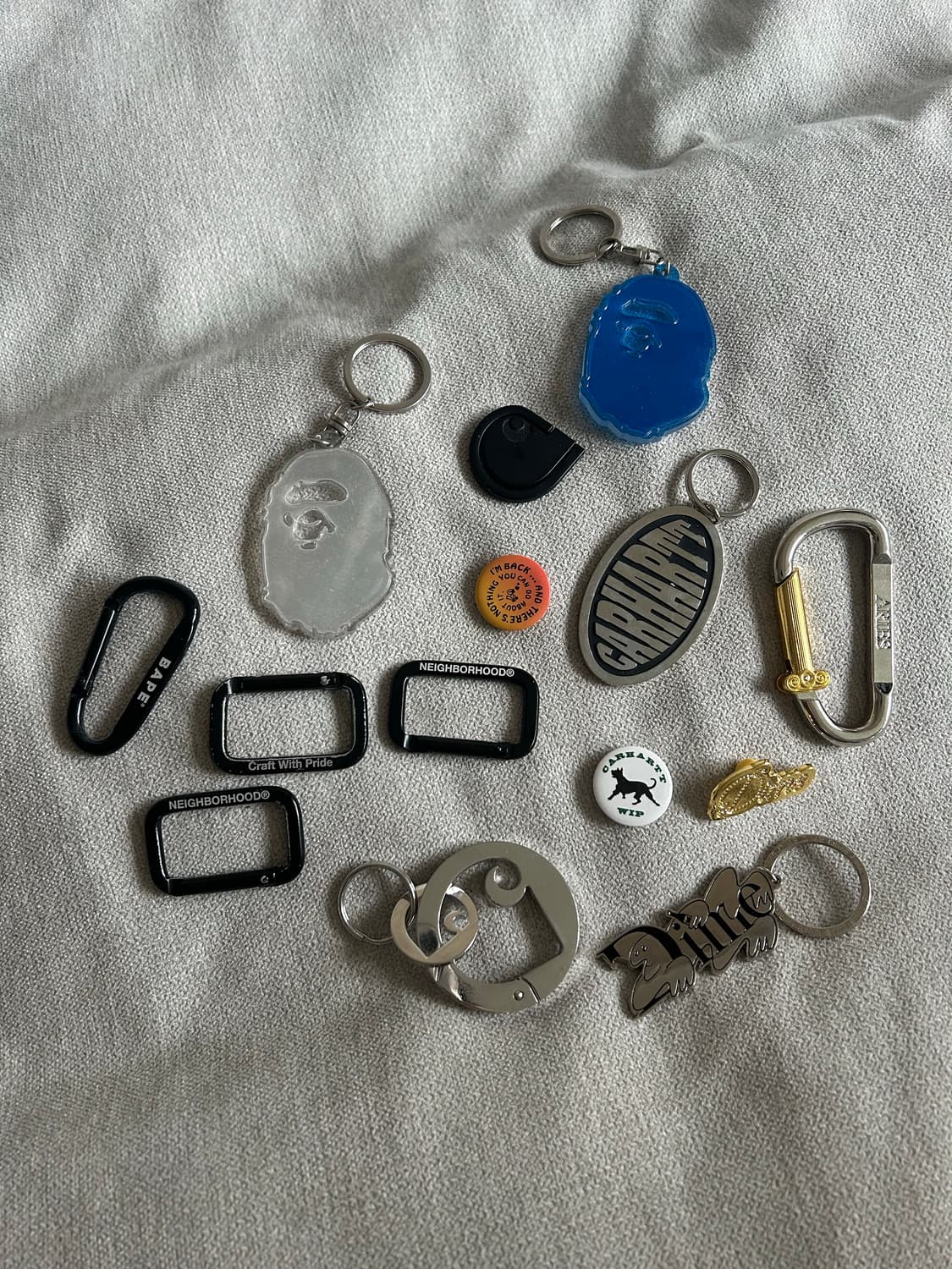 스트릿 브랜드 각종 키링 및 악세서리 판매 상품이미지1