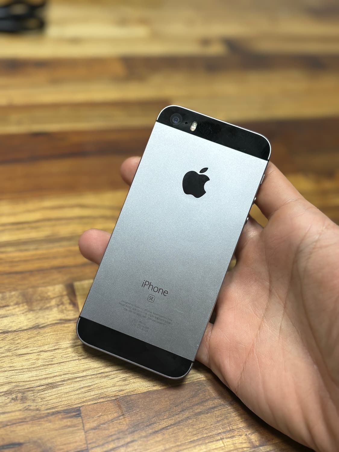 Apple ihpone SE1 SpaceGrey 64gb  상품이미지2