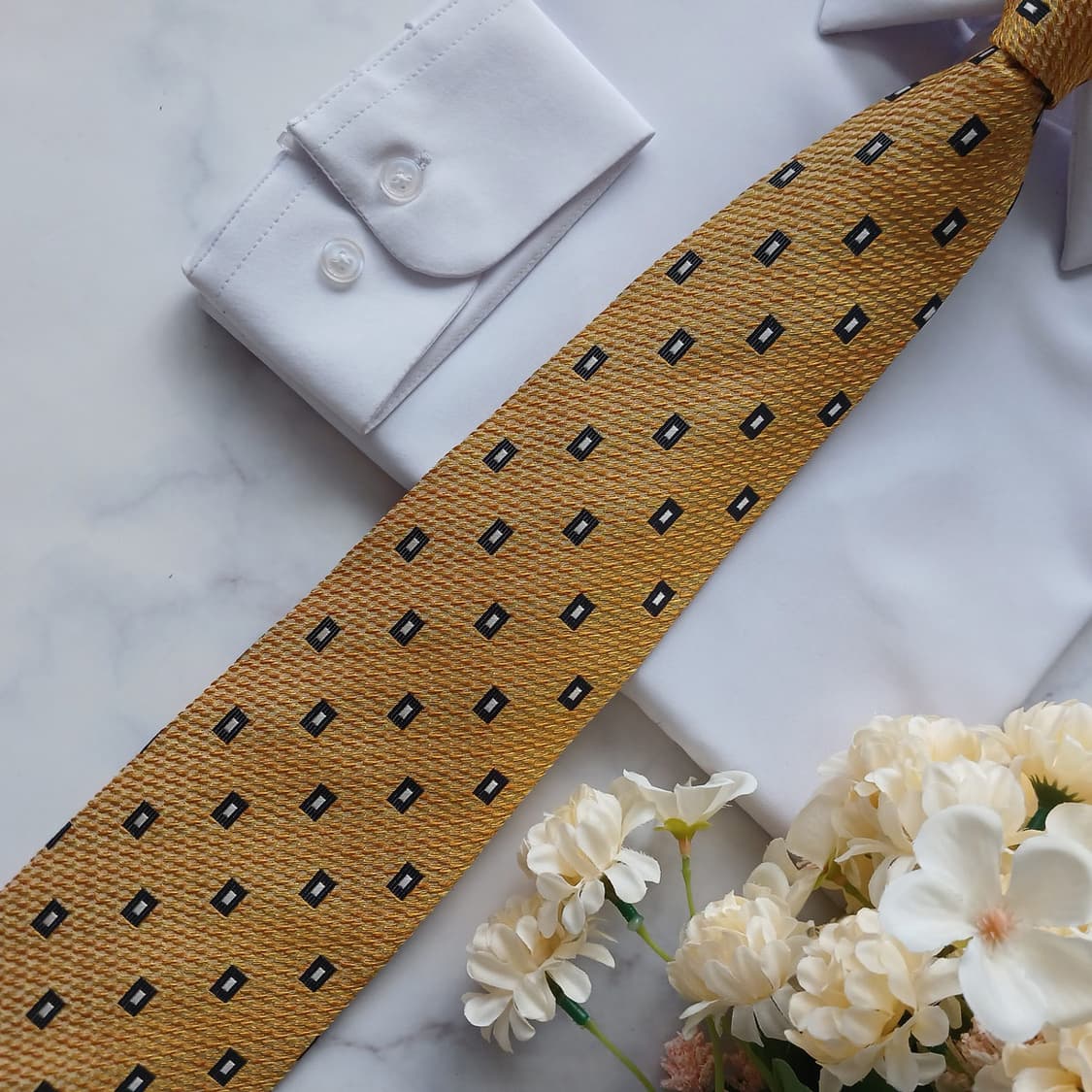 아쿠아스큐텀 실크 옐로우 패턴 넥타이 9.4cm A+등급 E738 상품이미지6