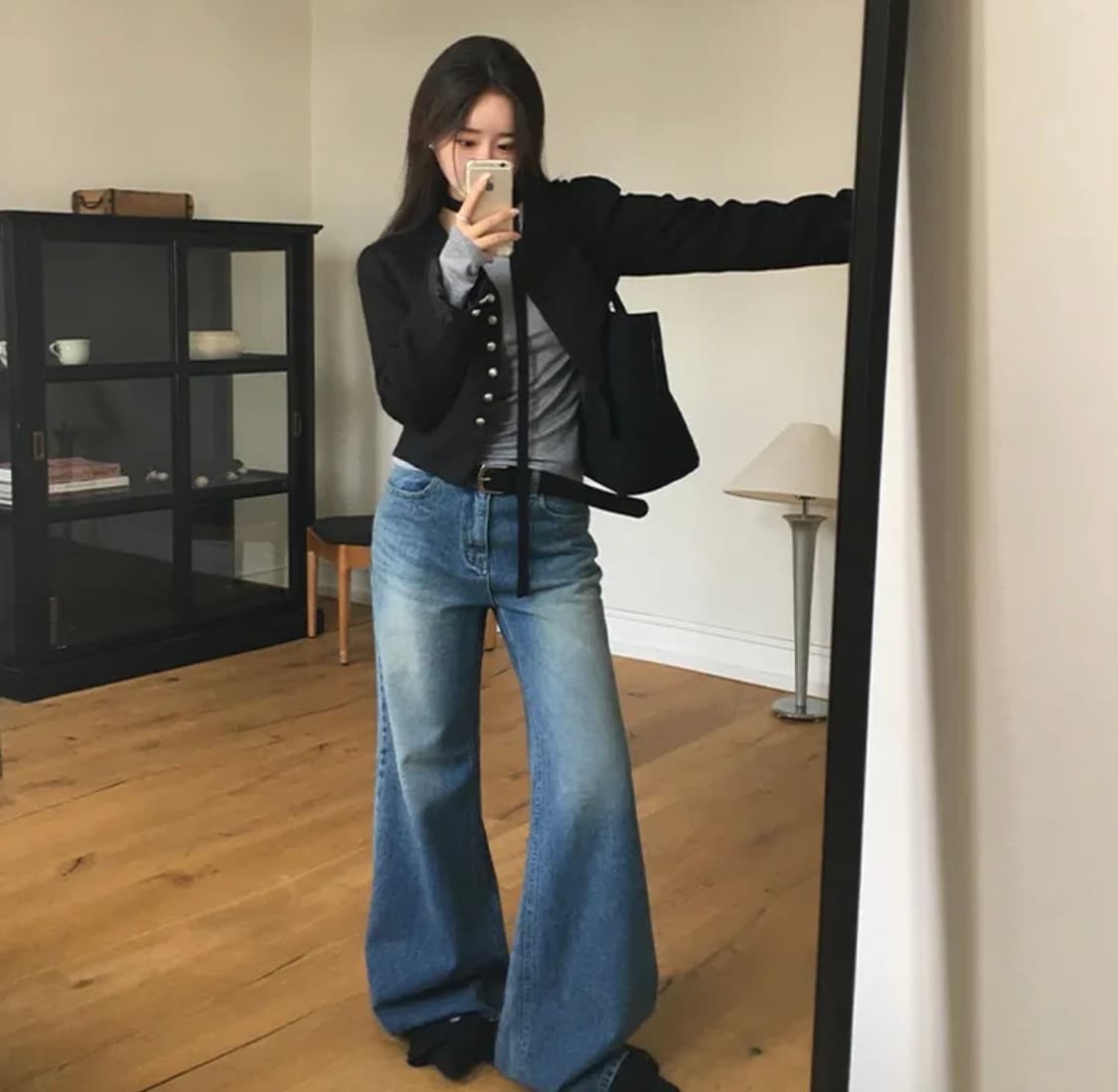 새상품) 에이블리 베이델리 너프 세미 부츠컷 데님 팬츠 상품이미지1