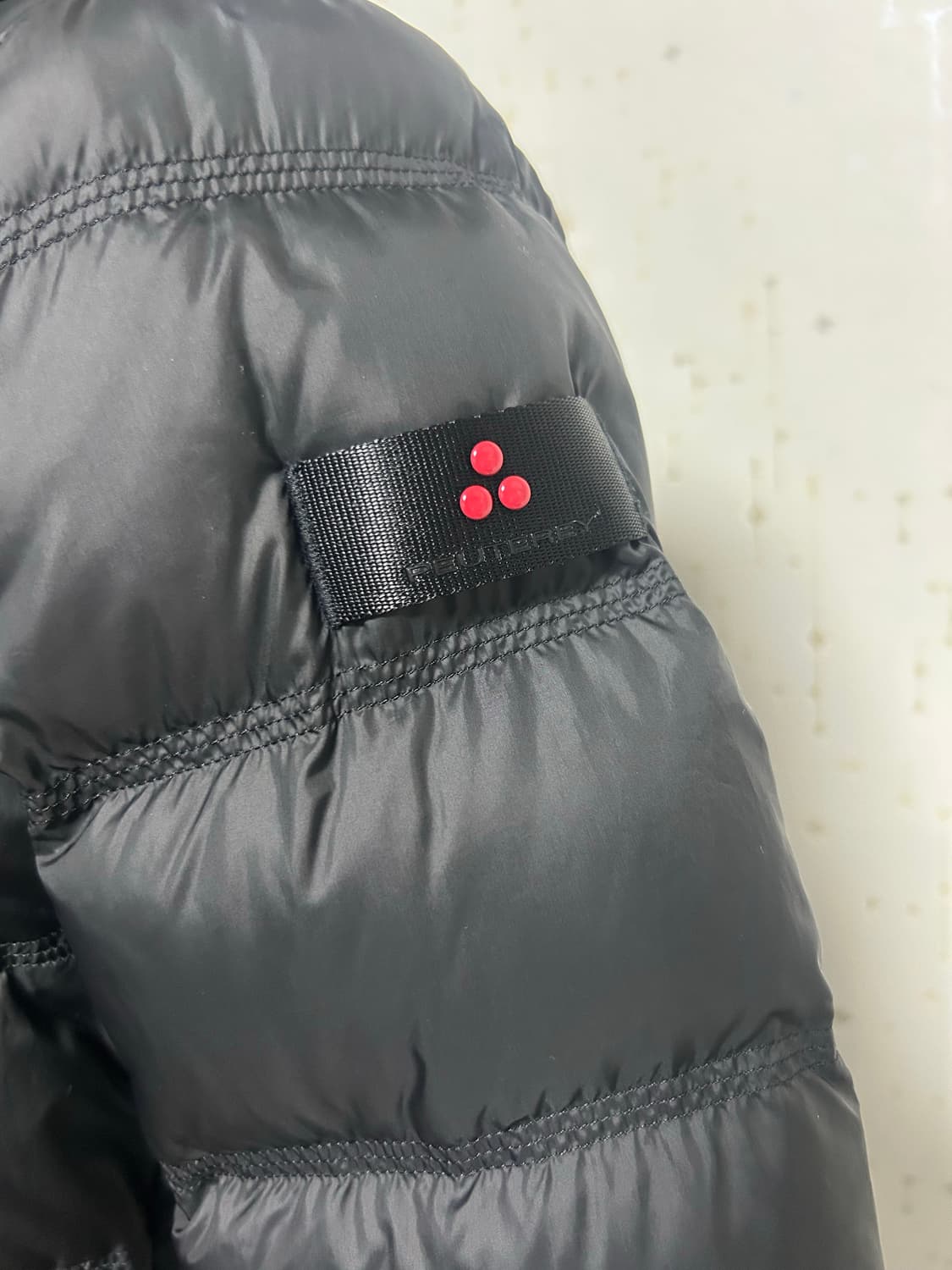 페트레이 (PEUTEREY) 여성 티니 무광 패딩 블랙 상품이미지4