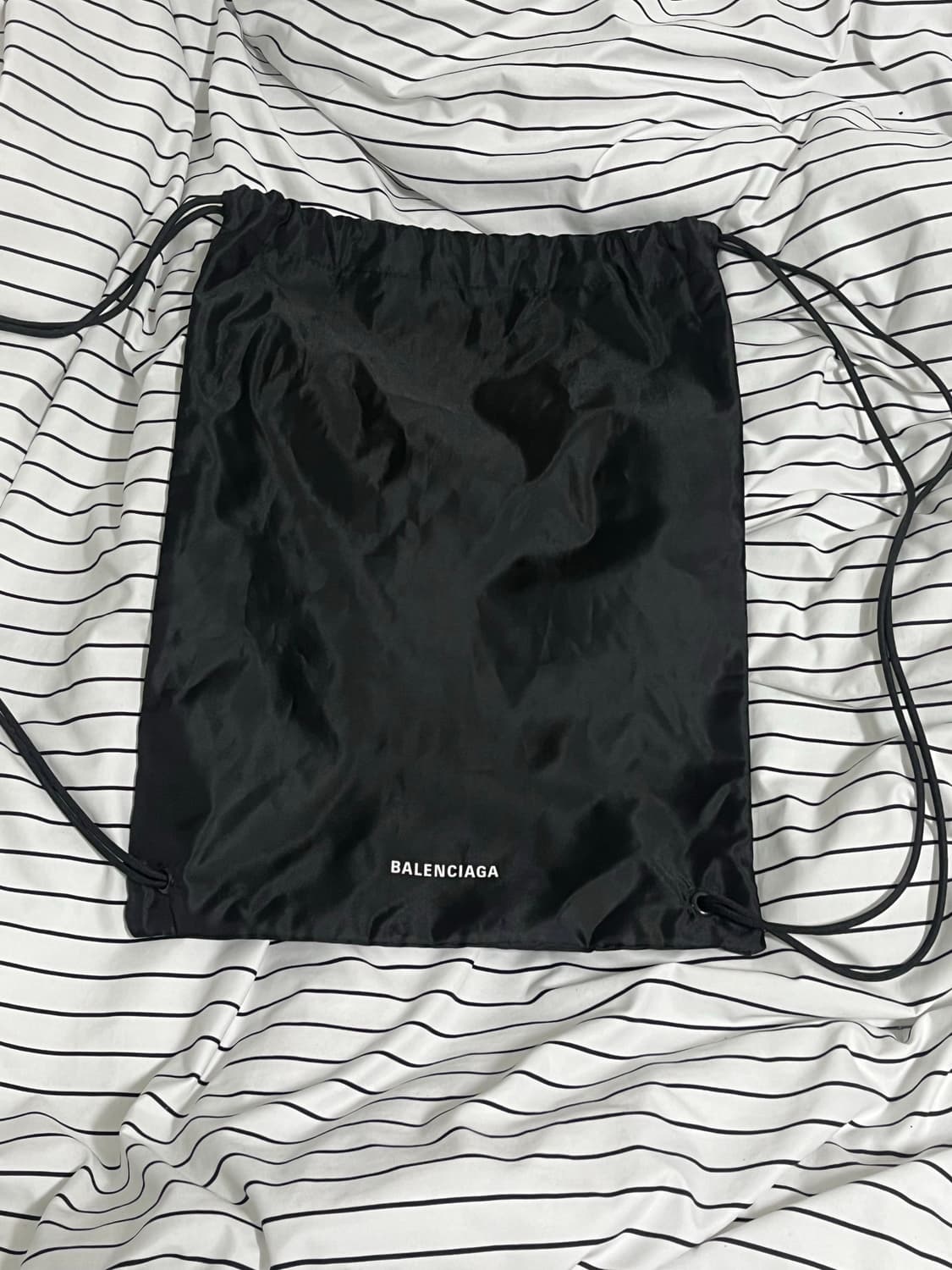 발렌시아가 더스트백 짐색 상품이미지1