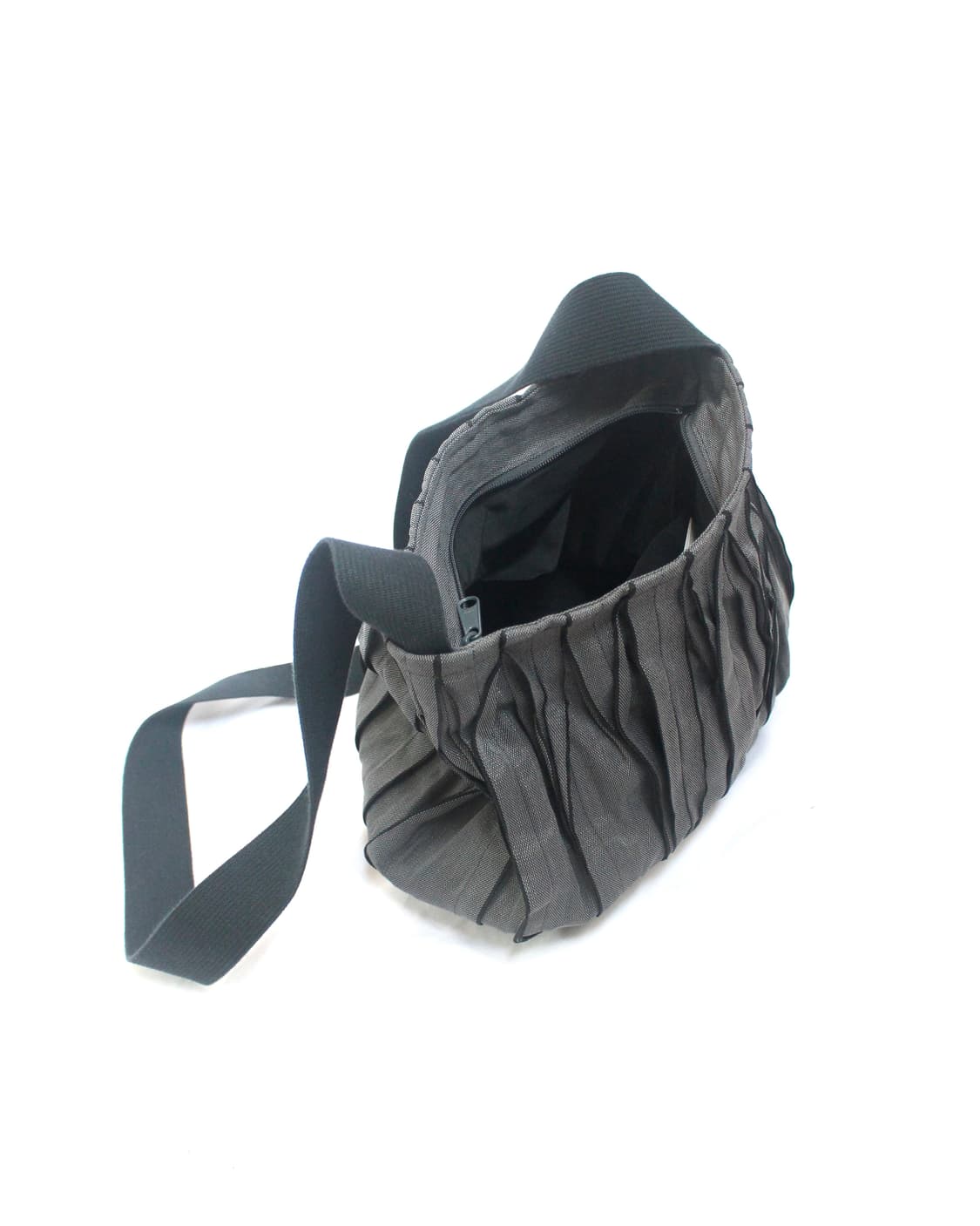 Pleated layered Ash grey Crossbody Bag 상품이미지2
