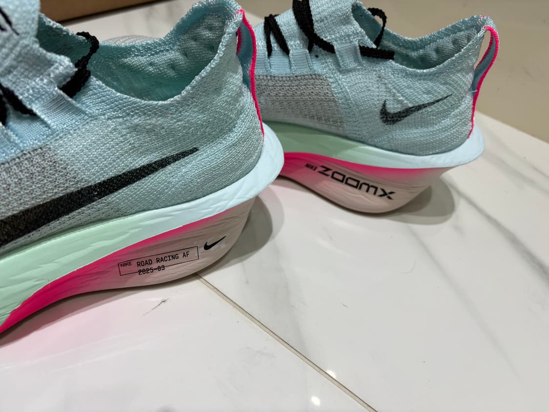 나이키알파플라이3 265 상품이미지3