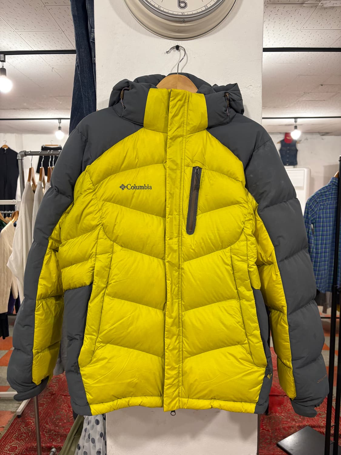 컬럼비아 패딩 상품이미지2
